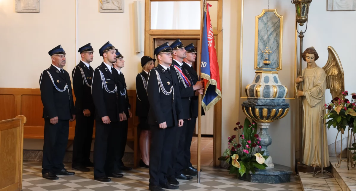 Łowicz. Msza święta w intencji strażaków w parafii Świętego Ducha (foto)