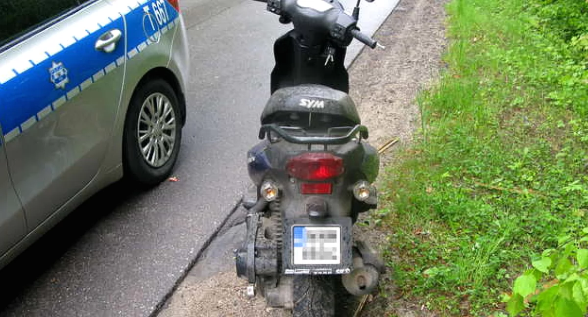 Blisko promil alkoholu i zakaz prowadzenia. Kierowca skutera zatrzymany przez łowicką drogówkę