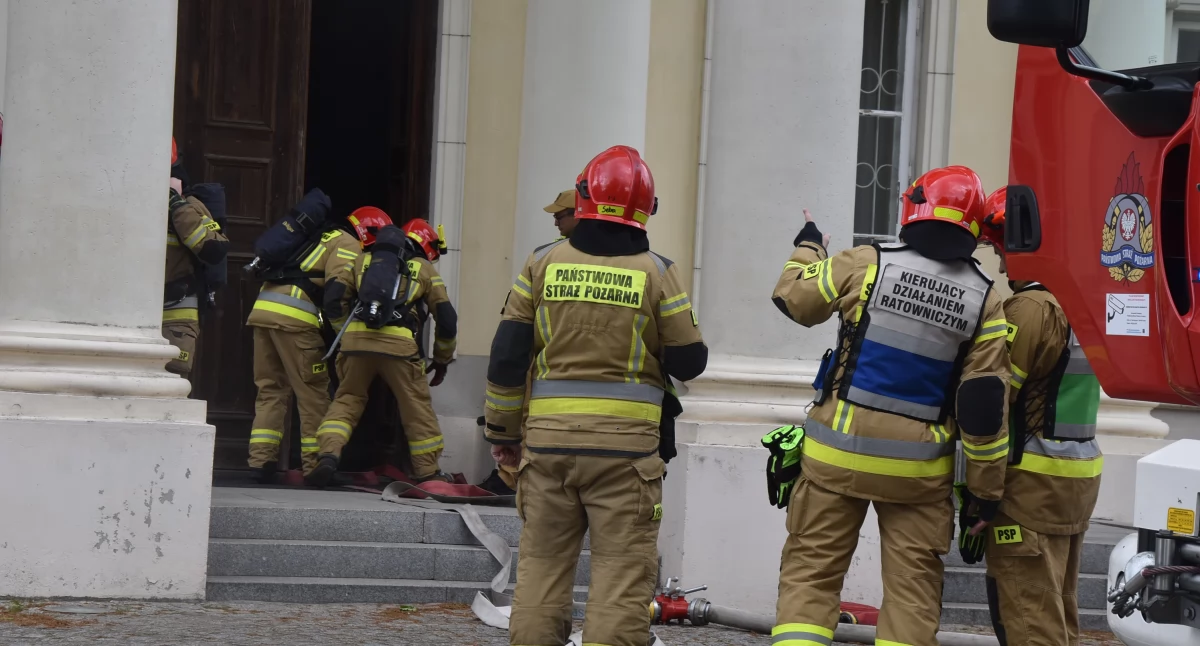 W Walewicach strażacy ratowali ludzi i eksponaty! Na szczęście były to tylko ćwiczenia (foto,film)