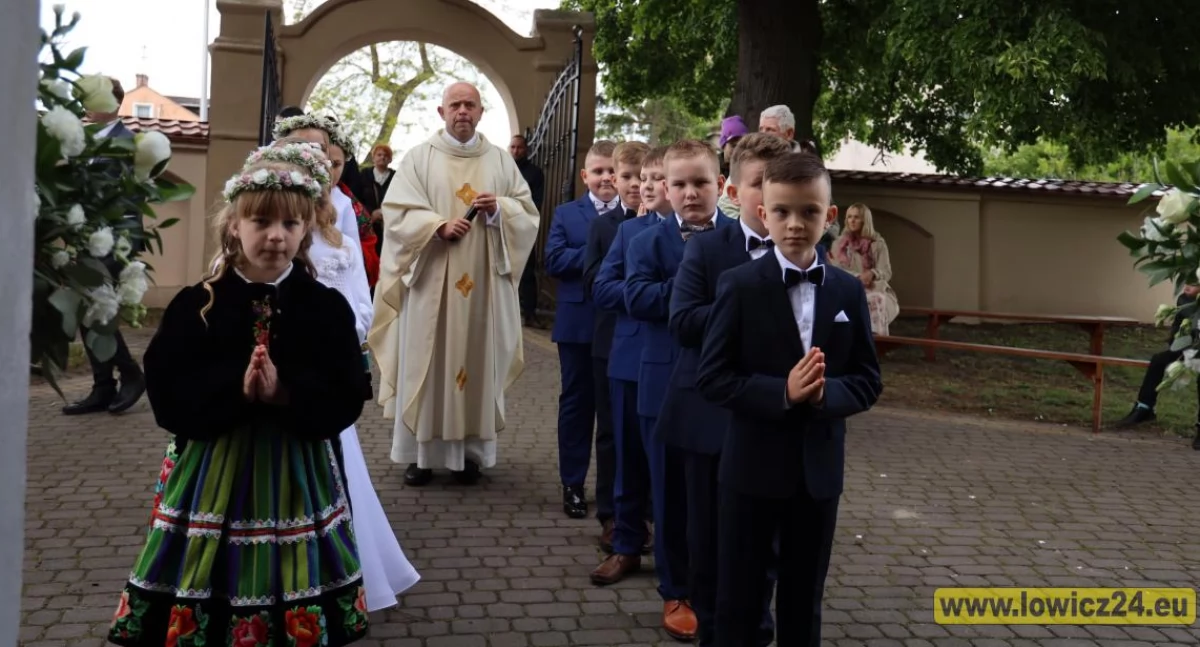 Pierwsza Komunia Święta w Chruślinie (foto)