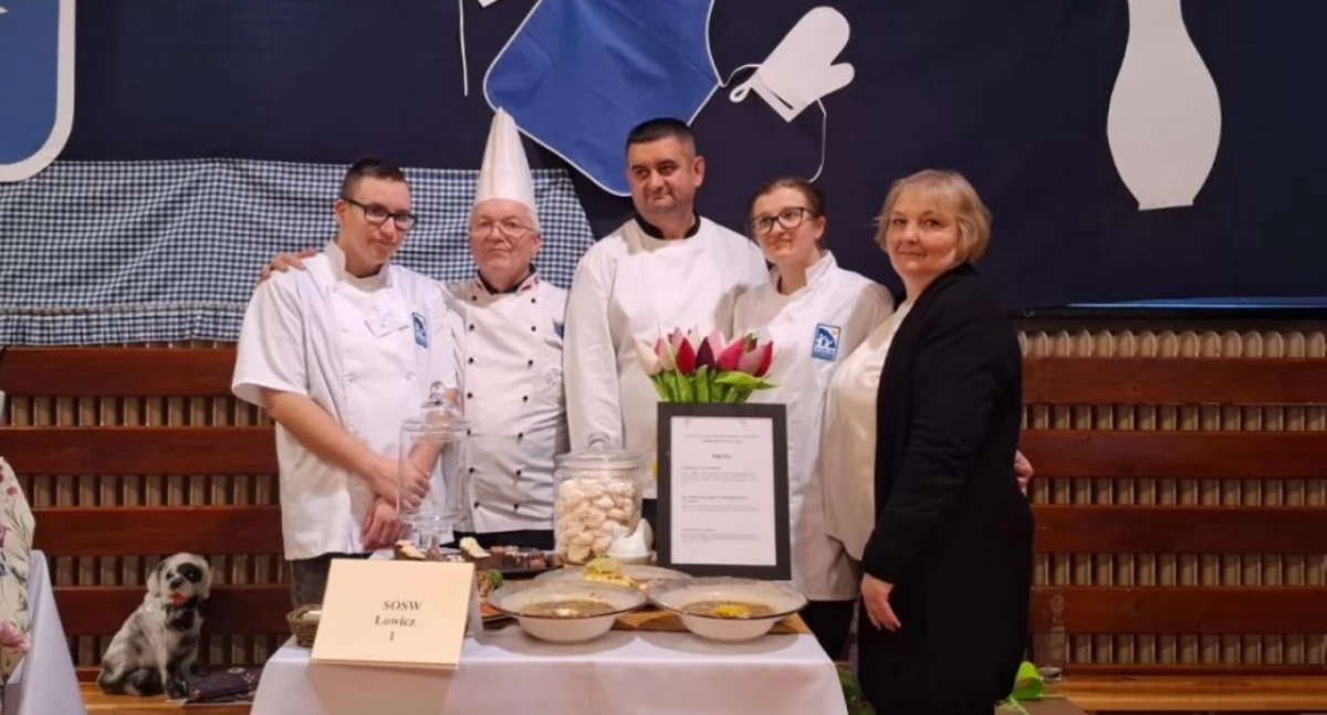 Sukces uczniów z Łowicza w ogólnopolskim konkursie kulinarnym w Krakowie! (foto)