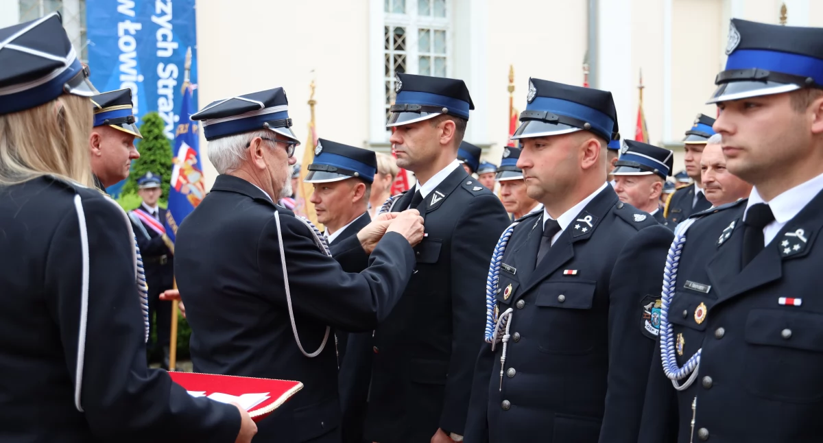 Powiatowy Dzień Strażaka w Łowiczu (foto, film)