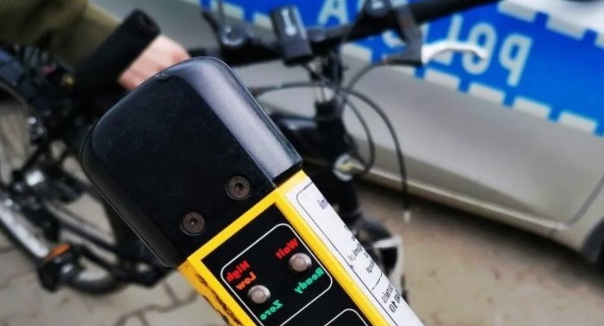 Pięciu pijanych rowerzystów zatrzymanych w powiecie łowickim. Rekordzista miał 2,7 promila!