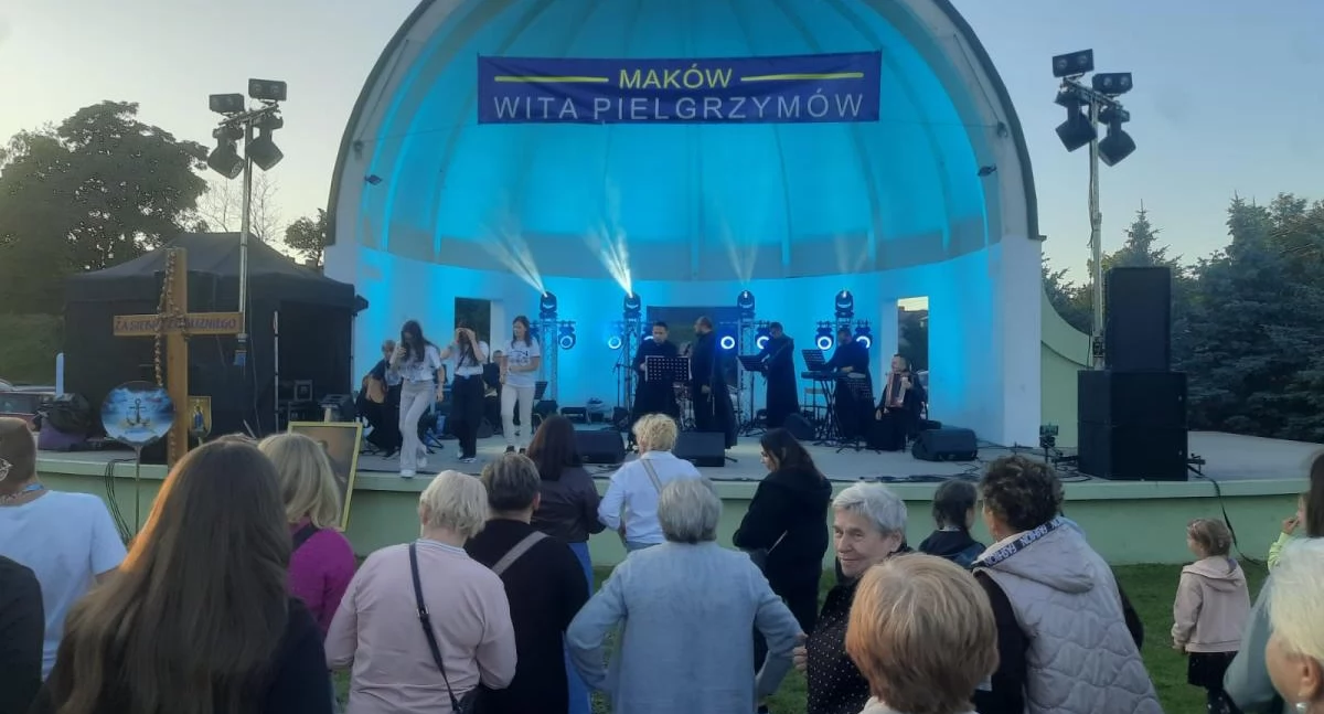 Gościnny Maków powitał pielgrzymów z diecezji łowickiej (foto)