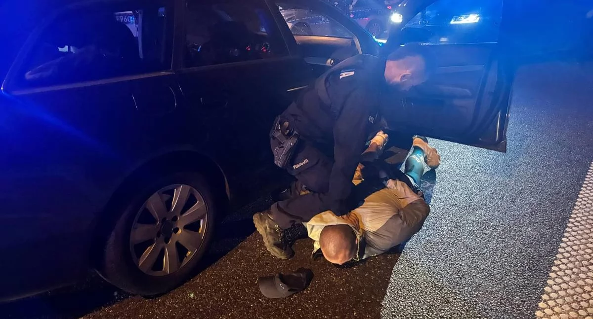 Pościg na A2. Dwaj Rosjanie podejrzani o zabójstwo zatrzymani pod Łowiczem! (foto, film)