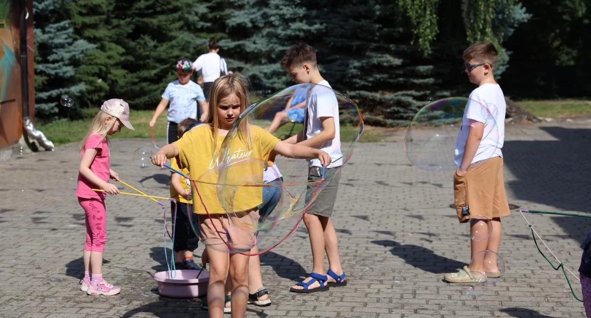 Bańkowe zakończenie wakacji w ŁOK (foto)
