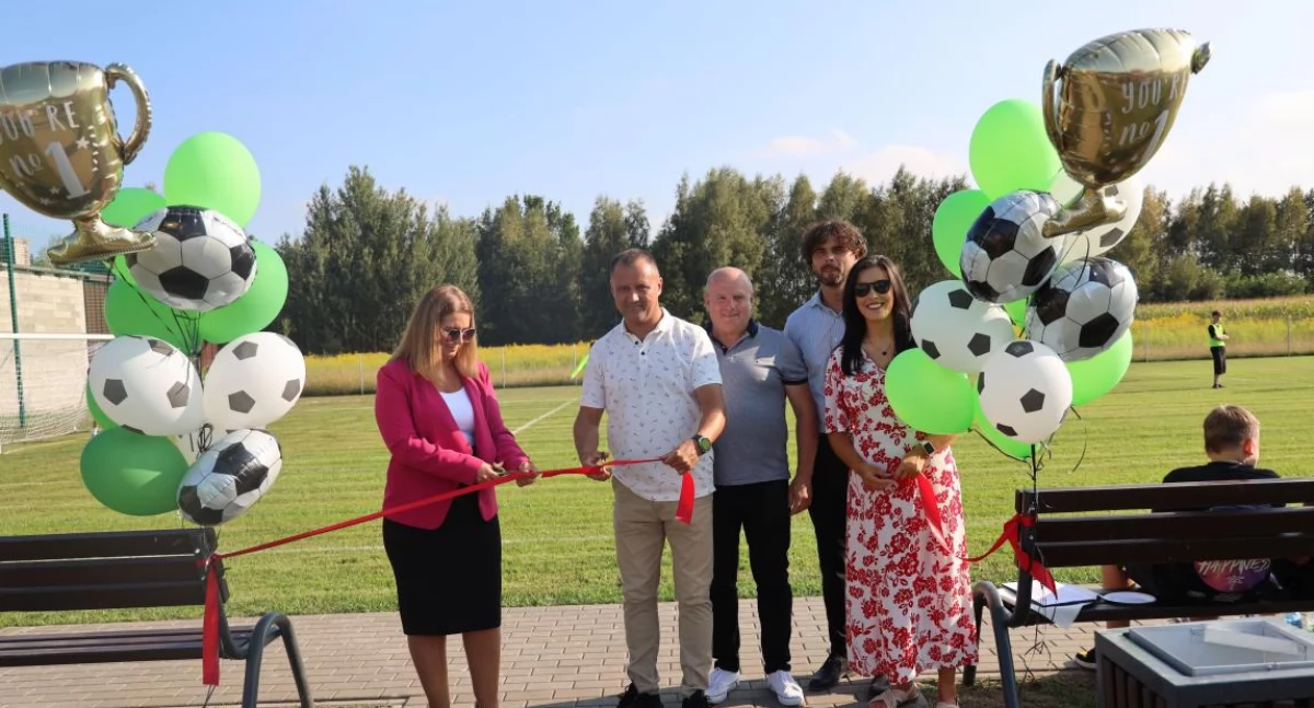 Stachlew świętuje otwarcie boiska sportowego (foto)