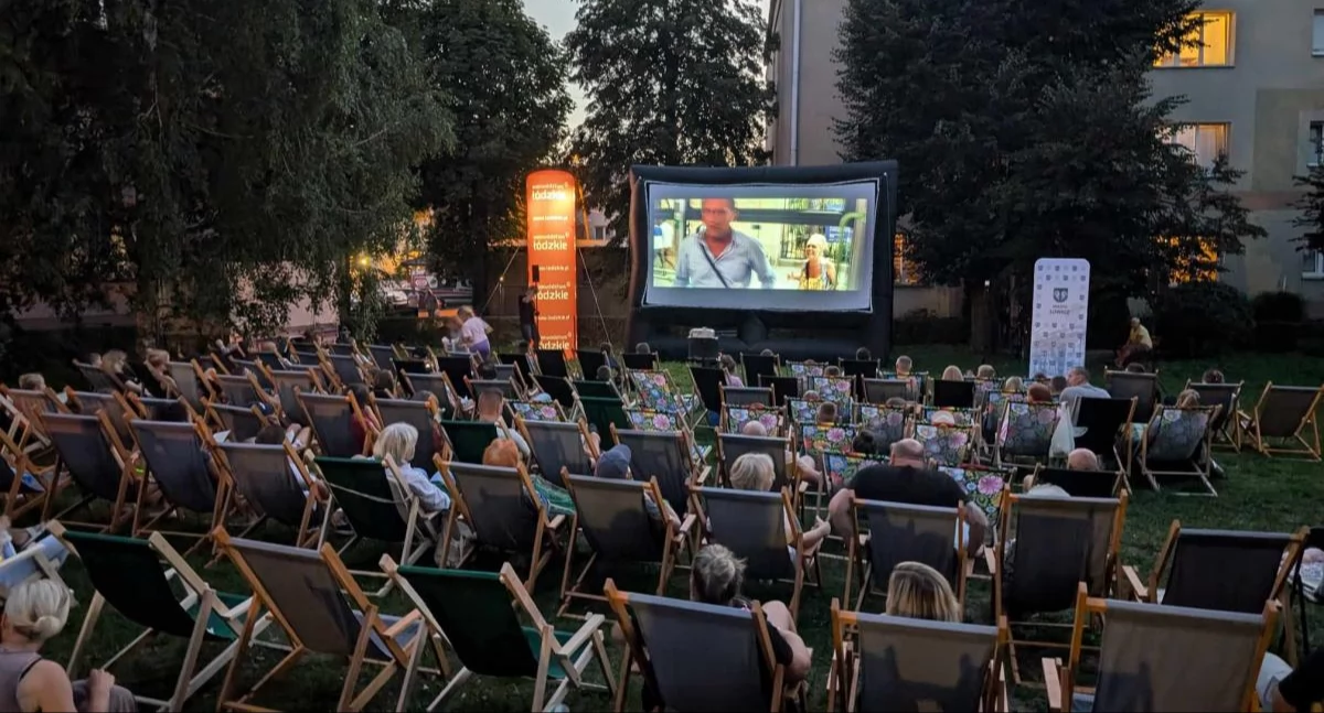 Integracyjne kino pod chmurką na osiedlu Kostka