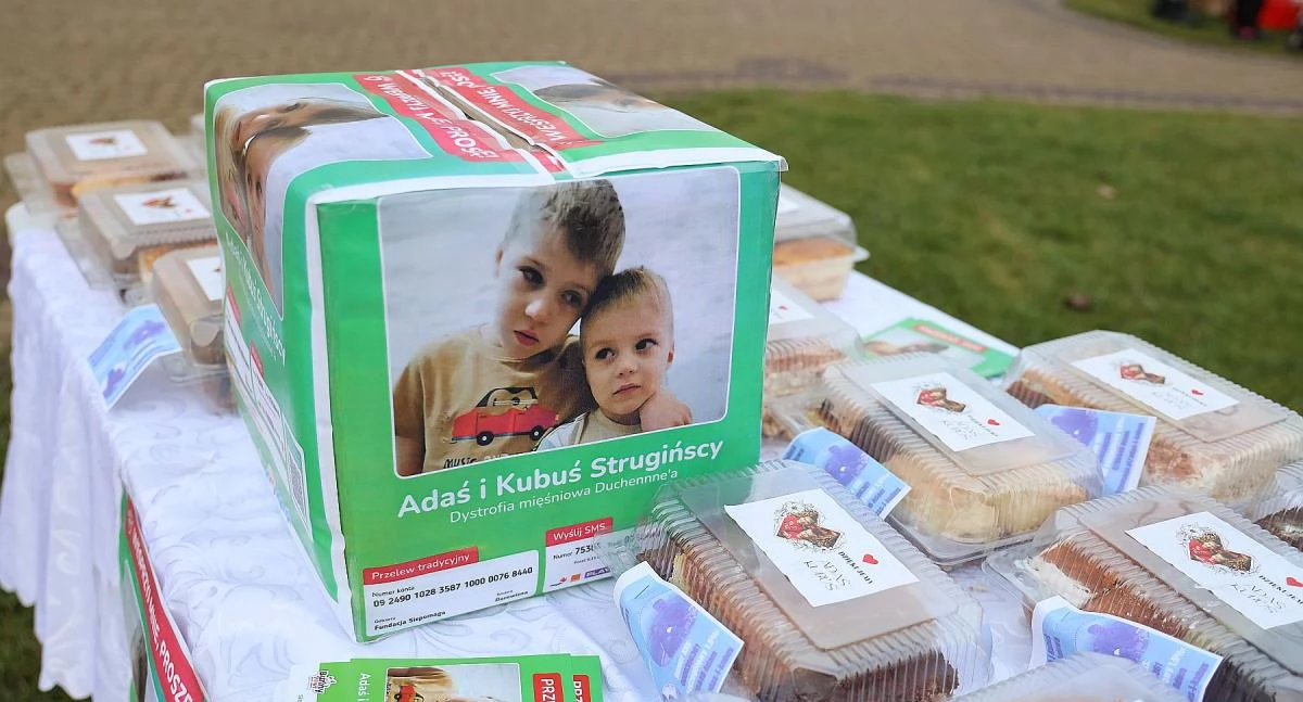 Dobroć i solidarność w Łyszkowicach. Mieszkańcy wsparli hojnie zbiórkę na leczenie braci Strugińskich