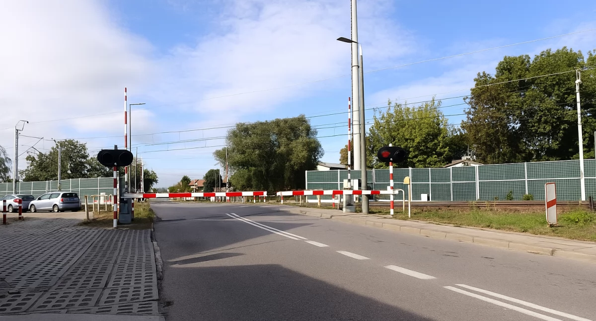 Dlatego przejazd kolejowy na Seminaryjnej bywa długo zamknięty? PKP wyjaśnia