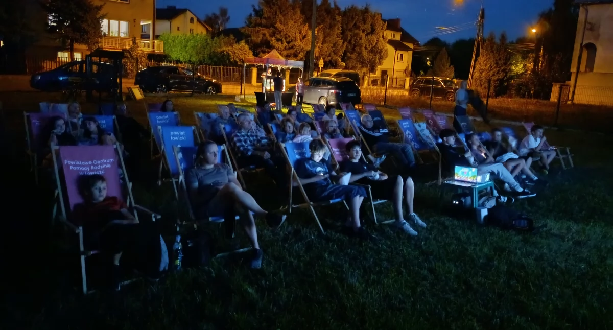 Darmowy popcorn i film Zemeckisa. Kino plenerowe na Korabce (foto)