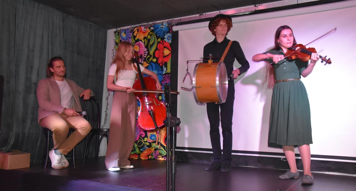 Dawne melodie i żywe tradycje. Łowicz uczcił muzyczny krajobraz reymontowskiej wsi (foto,film)