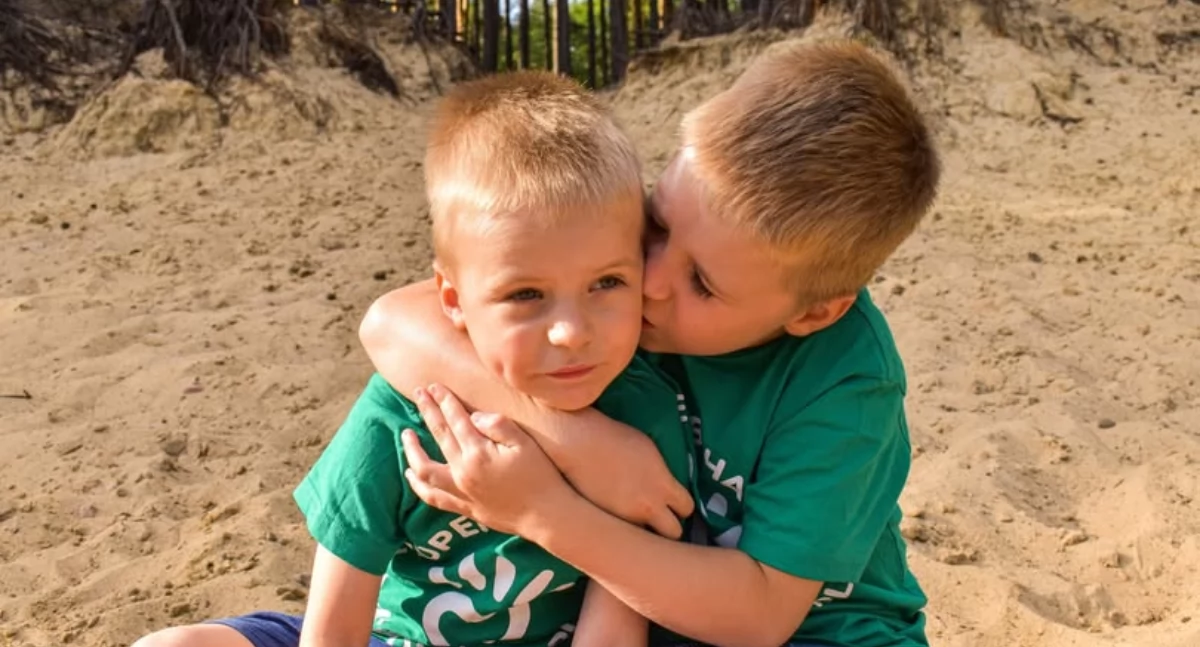 Stan Adasia się pogarsza! Rodzice chłopców zmieniają plan leczenia! Leczenie genowe w Dubaju jedyną szansą