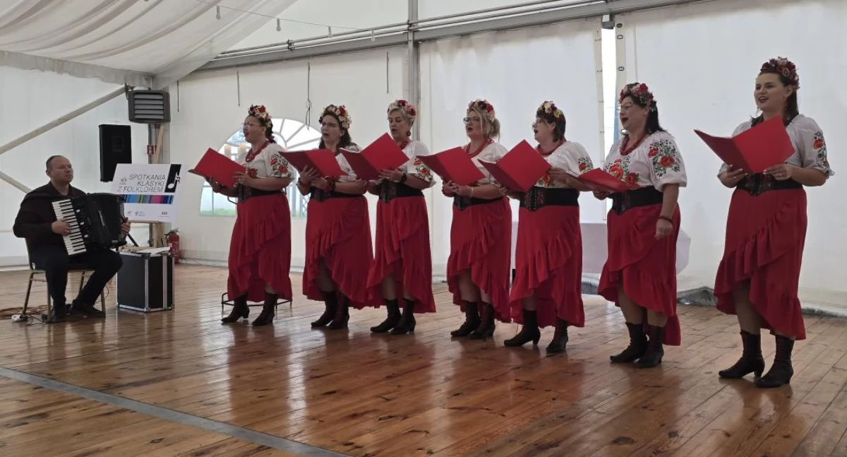 Walewice. Kolejny raz klasyka spotkała się z folklorem! (foto, film)