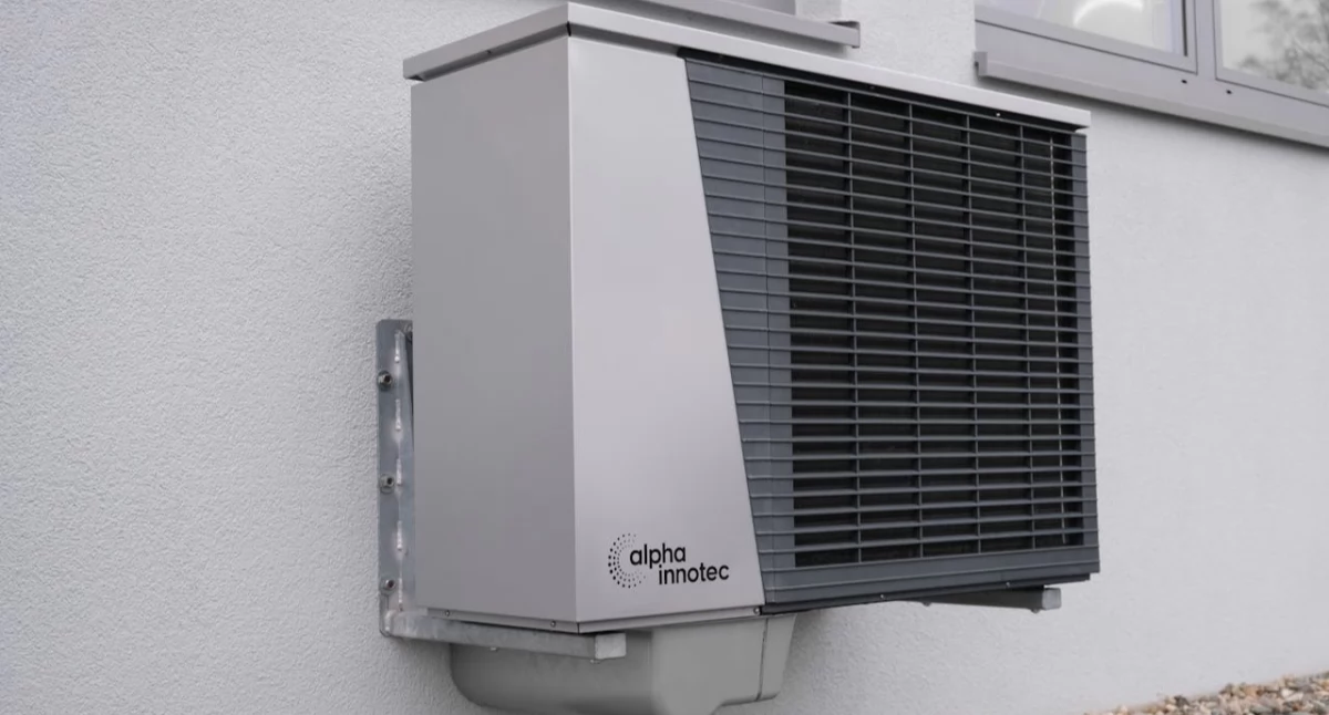 Pompy ciepła gruntowe vs powietrzne – jakie są plusy i minusy dla polskiego klimatu?