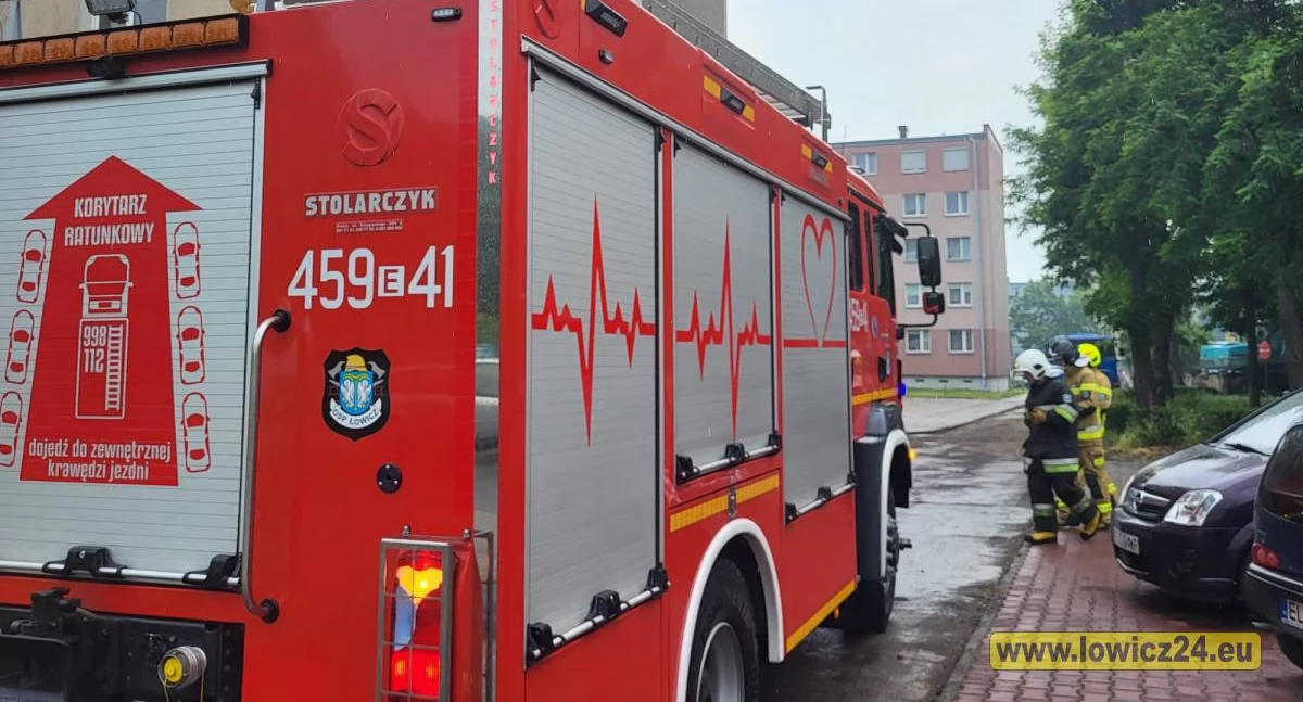 Ratownicy medyczni nie dali rady. Wezwali do pomocy strażaków