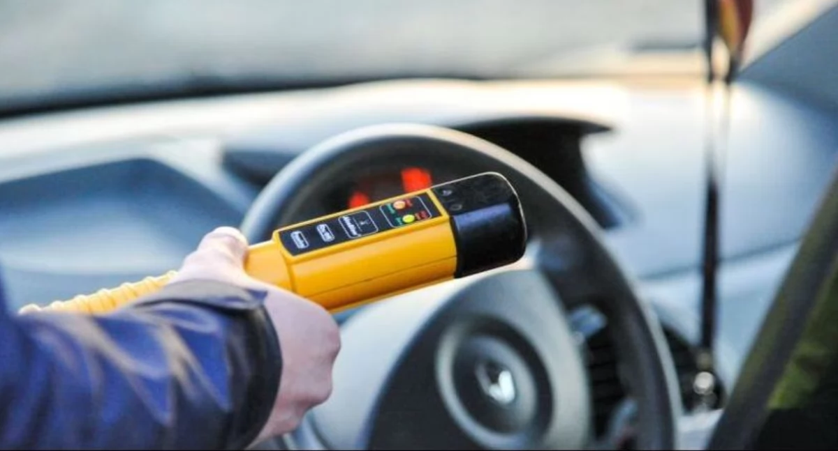 Policja zatrzymała nietrzeźwego kierowcę Audi w centrum Łowicza