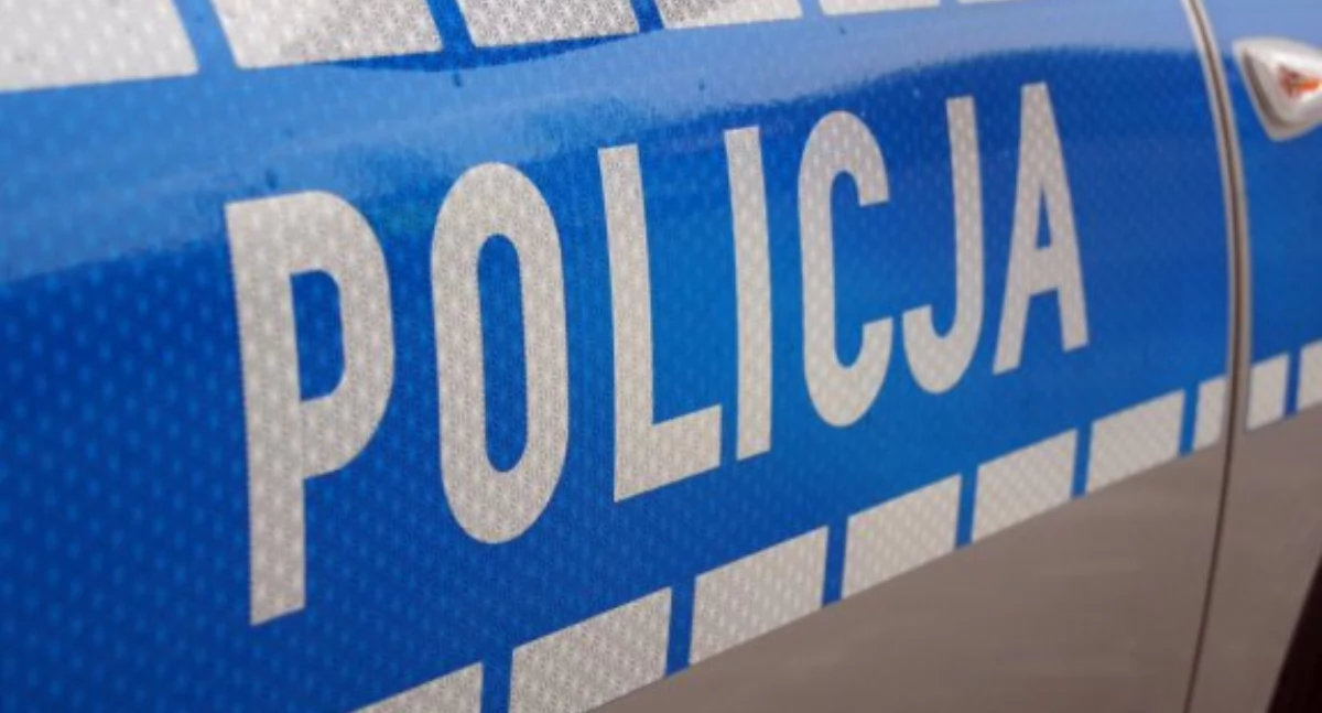 Policjanci zatrzymali nietrzeźwego kierowcę bez uprawnień