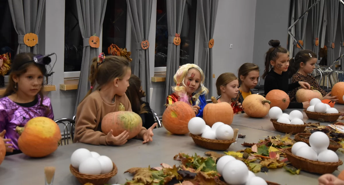 Warsztaty pełne barw, zapachów i jesiennej euforii w Łyszkowicach (foto)