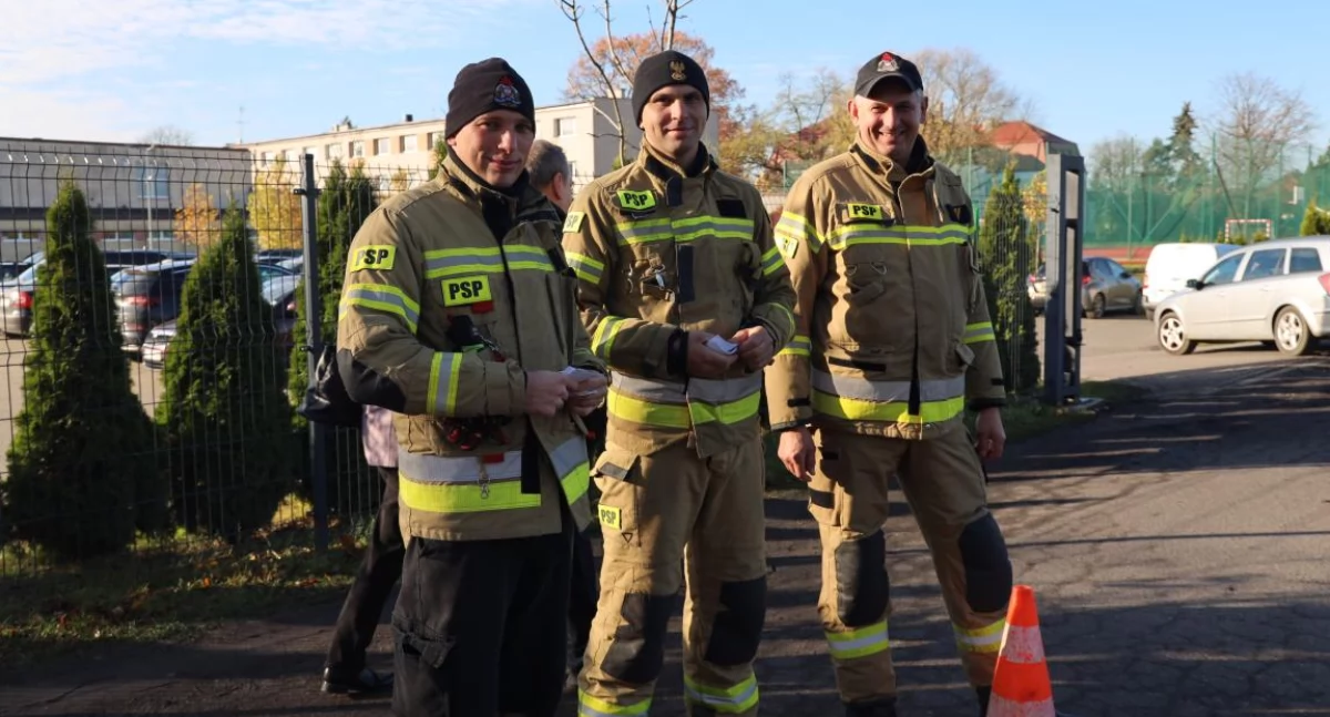 Zaparkuj u strażaków z Łowicza i wspomóż potrzebujących! (foto)