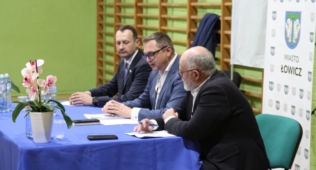 Łowicz. Ogólne zebrania mieszkańców – osiedle Kostka (foto)