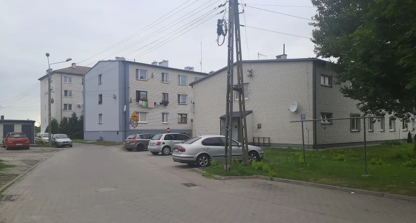 Jedną z lokalizacji jest ul. Czajki, gdzie w 2006 roku powstał blok komunalny