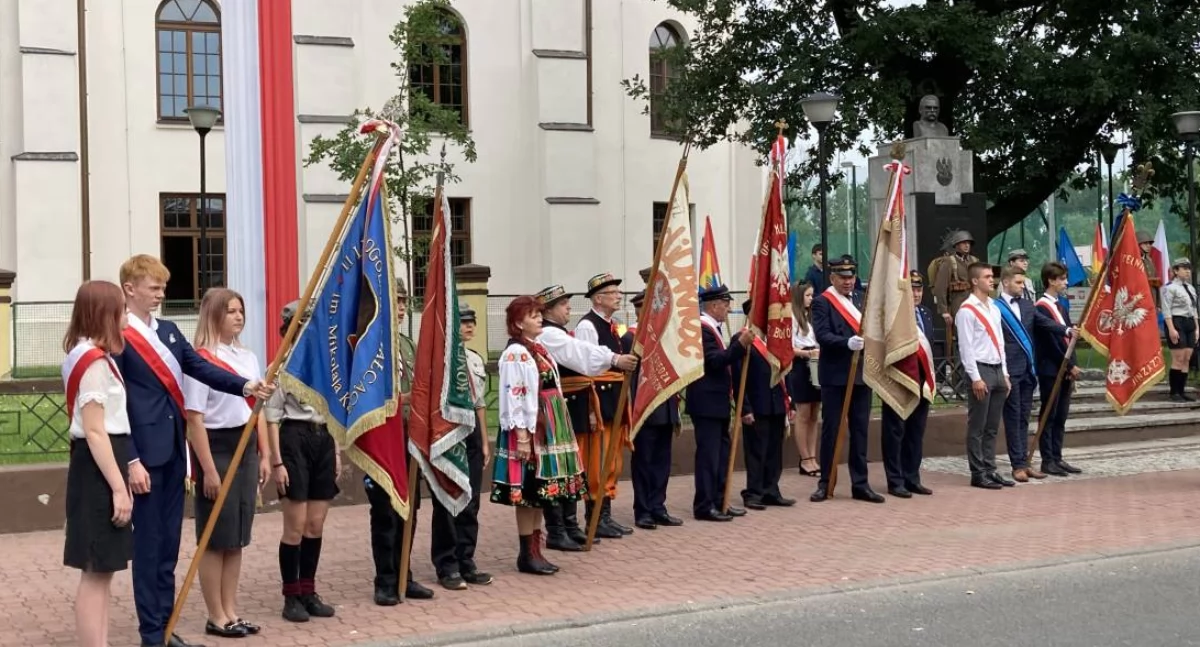 Uroczystości patriotyczne, Zaproszenie uroczystości patriotyczne Łowiczu - zdjęcie, fotografia