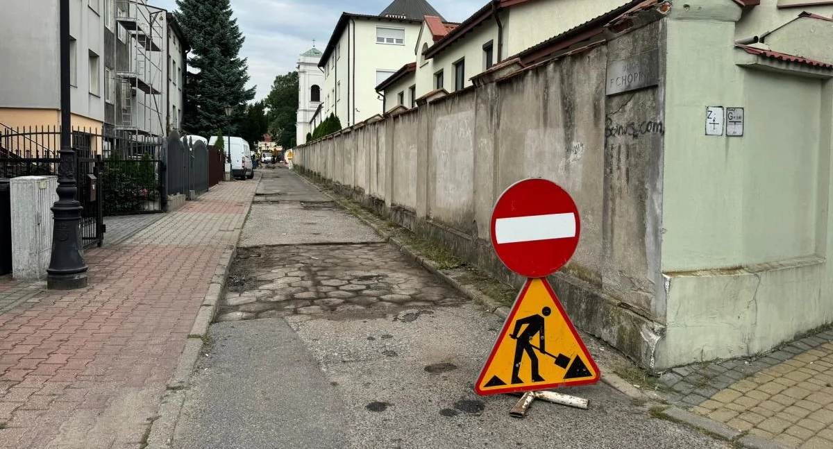 Inwestycje i remonty, Część Chopina remoncie Występują utrudnienia ruchu! - zdjęcie, fotografia
