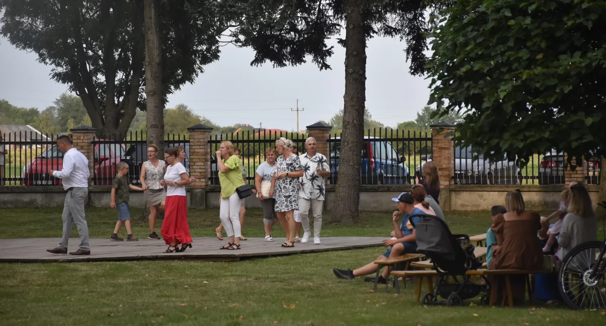 Spotkania, Festyn parafialny Boczkach Chełmońskich (foto) - zdjęcie, fotografia