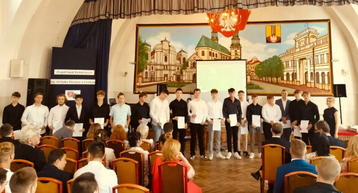Szkoły, Międzynarodowe doświadczenie zawodowe uczniów Łowiczu - zdjęcie, fotografia