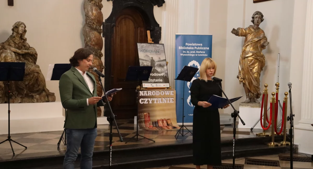 Koncerty, Narodowe Czytanie Muzeum Łowiczu (foto film) - zdjęcie, fotografia