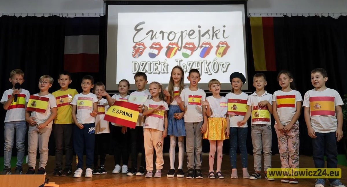 Szkoły, Europejski Dzień Języków Popów (foto film) - zdjęcie, fotografia