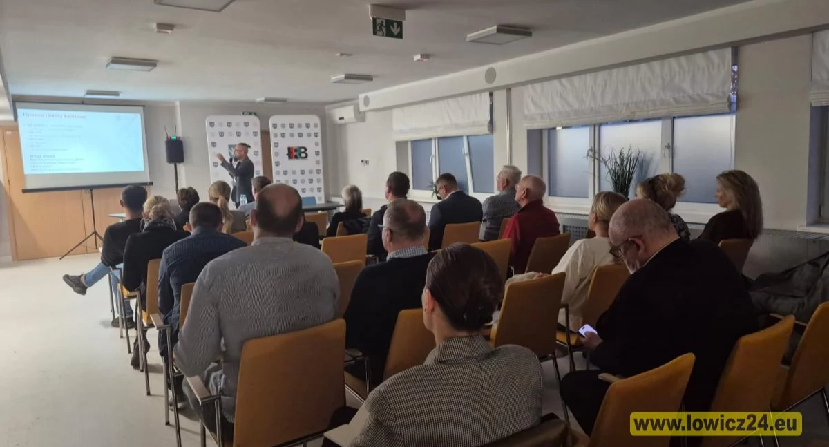 Biznes, Spotkanie lokalnych przedsiębiorców Łódzką Specjalną Strefą Ekonomiczną (foto film) - zdjęcie, fotografia