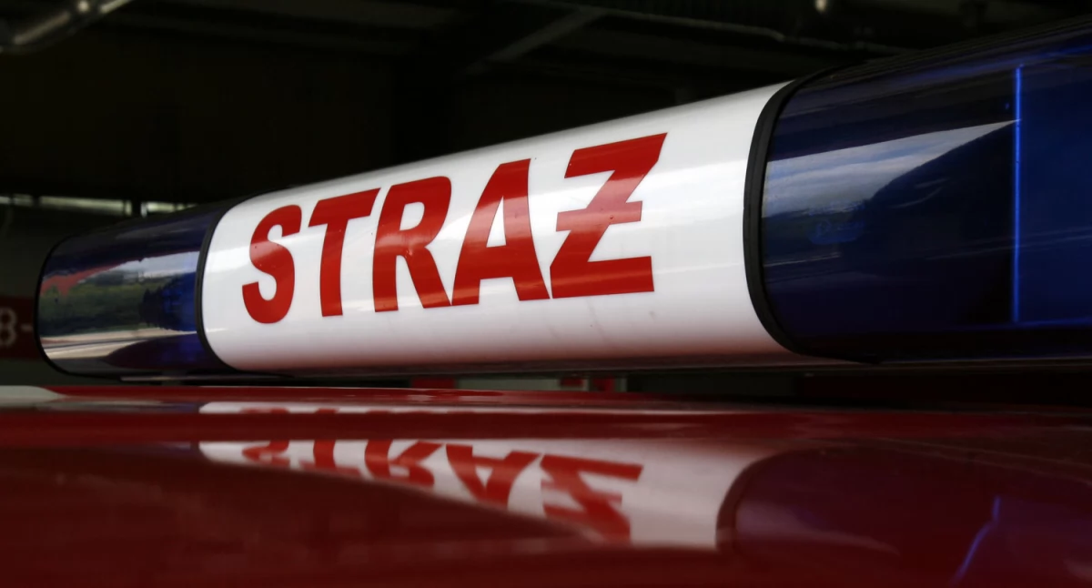 Straż pożarna, Poranna interwencja strażaków Starym Rynku Łowiczu - zdjęcie, fotografia