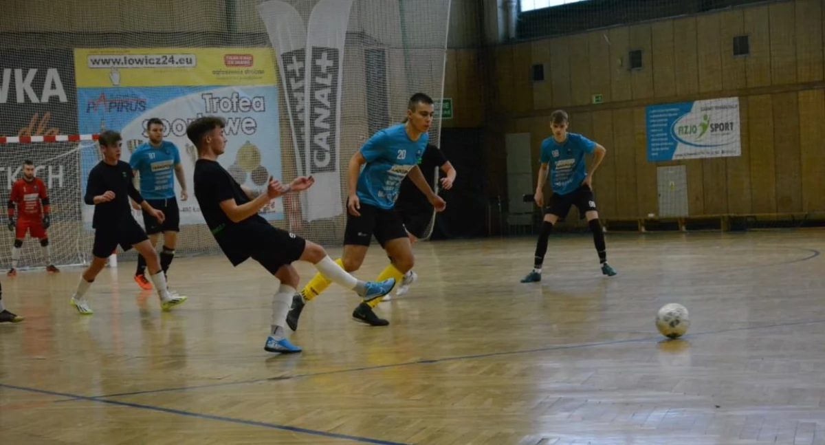 Piłka nożna, Łowicka Futsalu Ruszyły zapisy sezonu rozgrywek - zdjęcie, fotografia