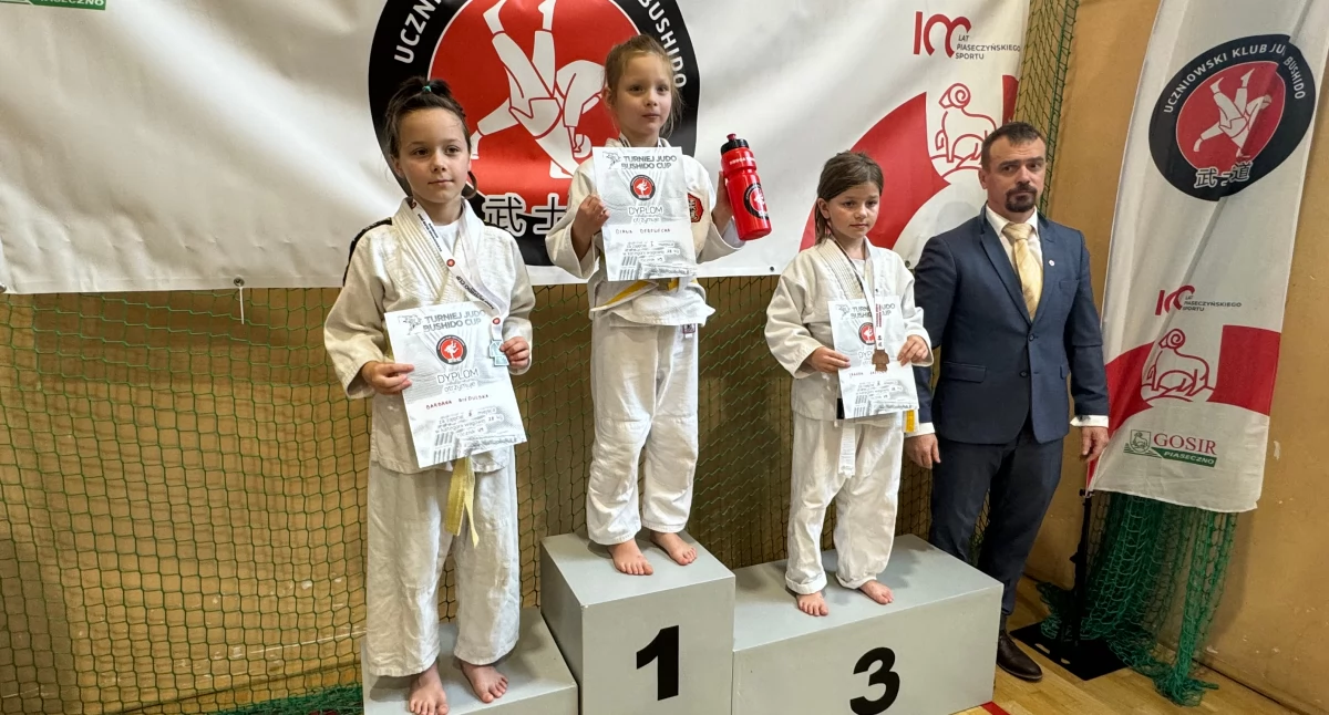 Sporty walki, Pięć medali judoków Łowicza Józefosławiu (foto) - zdjęcie, fotografia