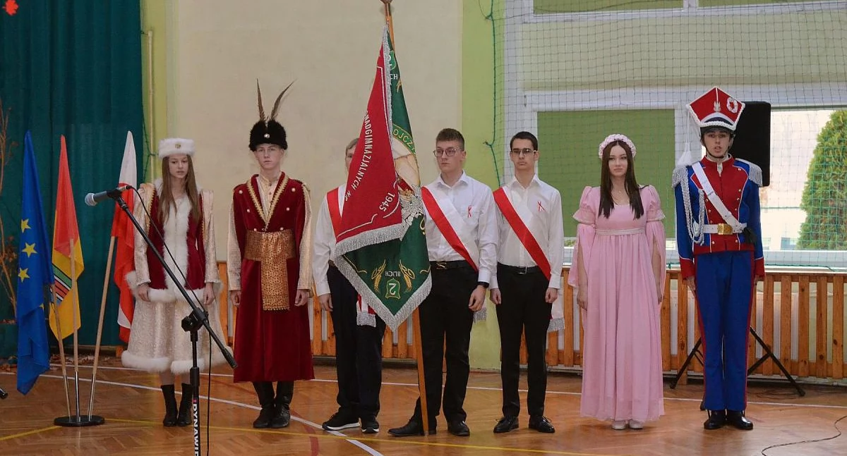 Szkoły, Wolność zawsze! Lekcja patriotyzmu Blichu (foto) - zdjęcie, fotografia