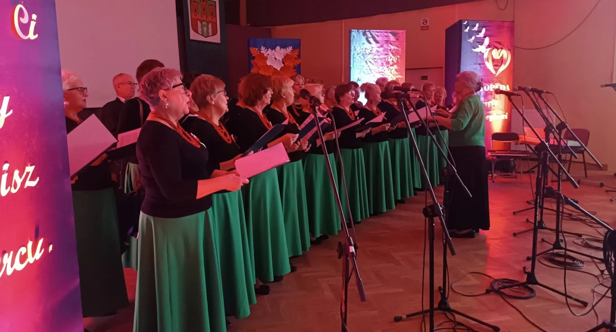 Koncerty, Chór Canticum Przeglądzie Piosenki Patriotycznej „Matecznik” - zdjęcie, fotografia