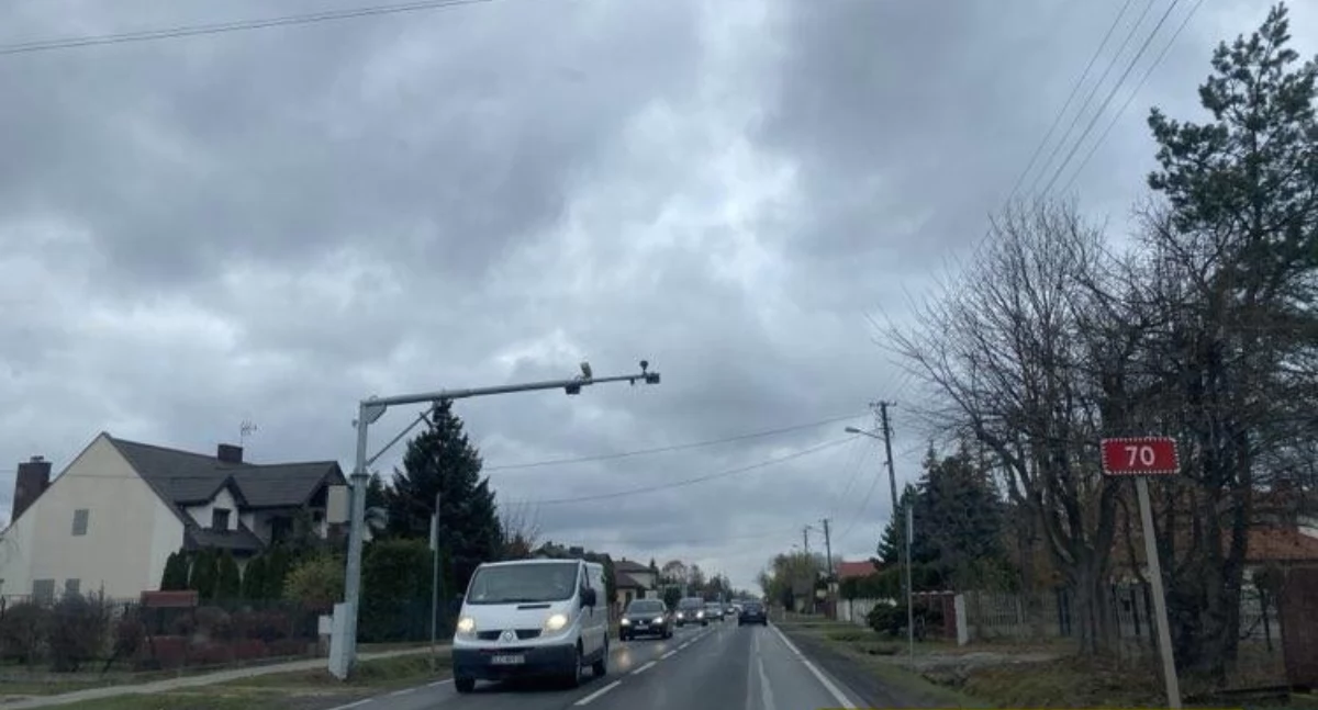 Wasze sprawy, Odcinkowy pomiar prędkości Mokrej Prawej jeszcze działa kierowcy zwalniają zapas - zdjęcie, fotografia