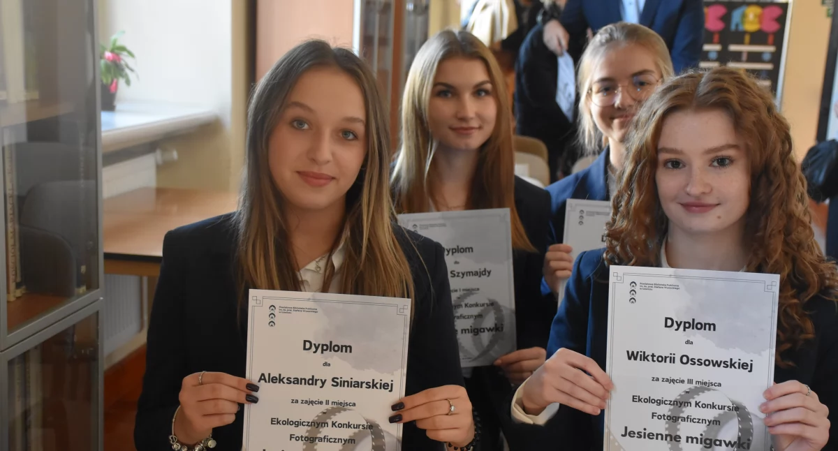 Konkursy, Rozstrzygnięcie konkursu fotograficznego „Jesienne migawki” (foto) - zdjęcie, fotografia