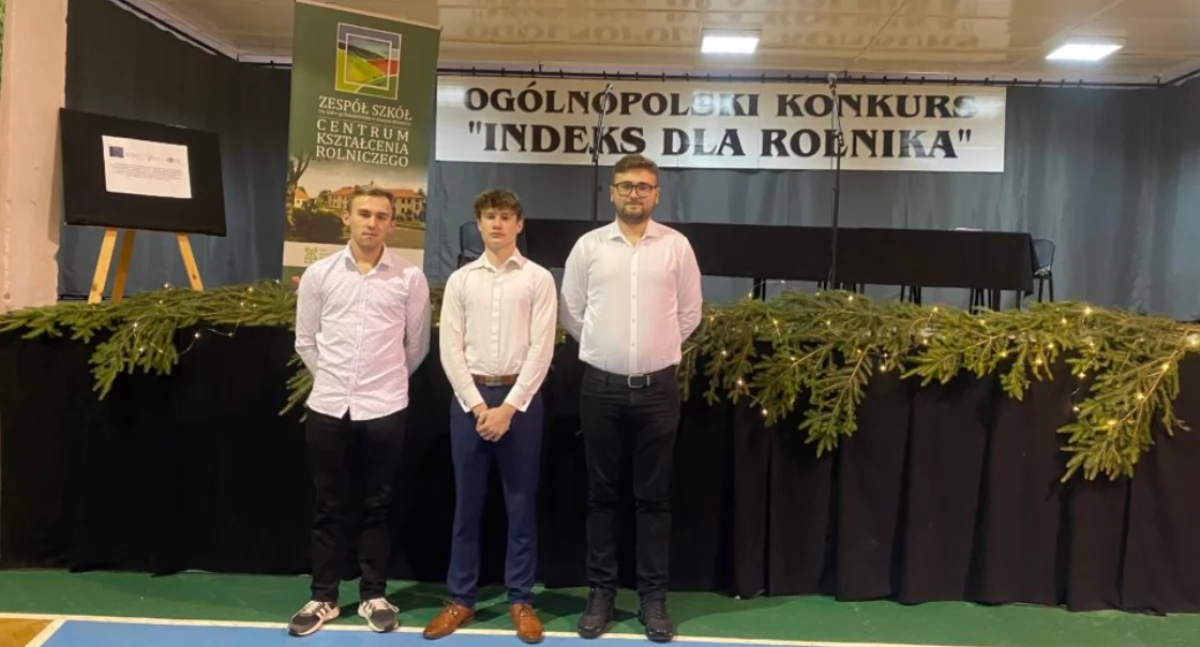 Szkoły, Sukces uczniów Zduńskiej Dąbrowy ogólnopolskim konkursie Indeks rolnika - zdjęcie, fotografia