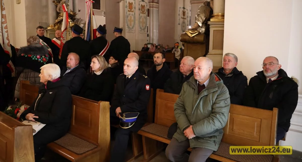 Uroczystości patriotyczne, Łowicz Obchody rocznicy wprowadzenia stanu wojennego (foto film) - zdjęcie, fotografia