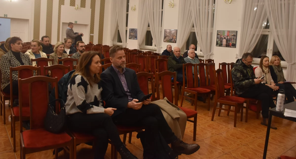 Zarządy osiedli, Łowicz Ogólne zebrania mieszkańców Osiedle Zatorze (foto) - zdjęcie, fotografia