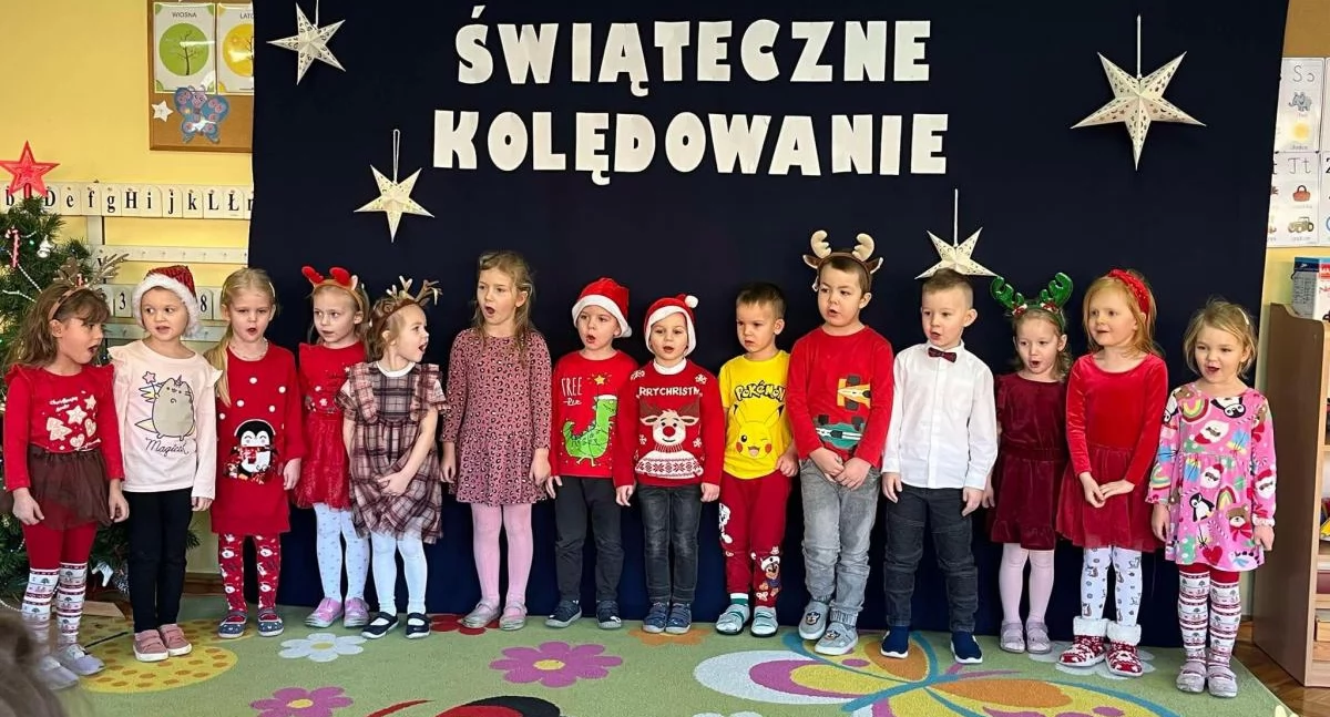 Przedszkola i żłobki, Świąteczne kolędowanie Słoneczku (foto) - zdjęcie, fotografia