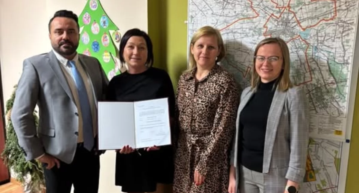 Wasze sprawy, Awans nauczyciela mianowanego gminie Łowicz - zdjęcie, fotografia