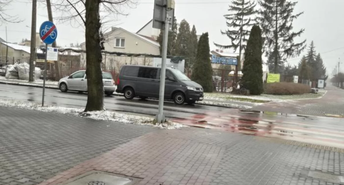 Wypadki i kolizje, Potrącenie rowerzysty Łowiczu AKTUALIZACJA - zdjęcie, fotografia