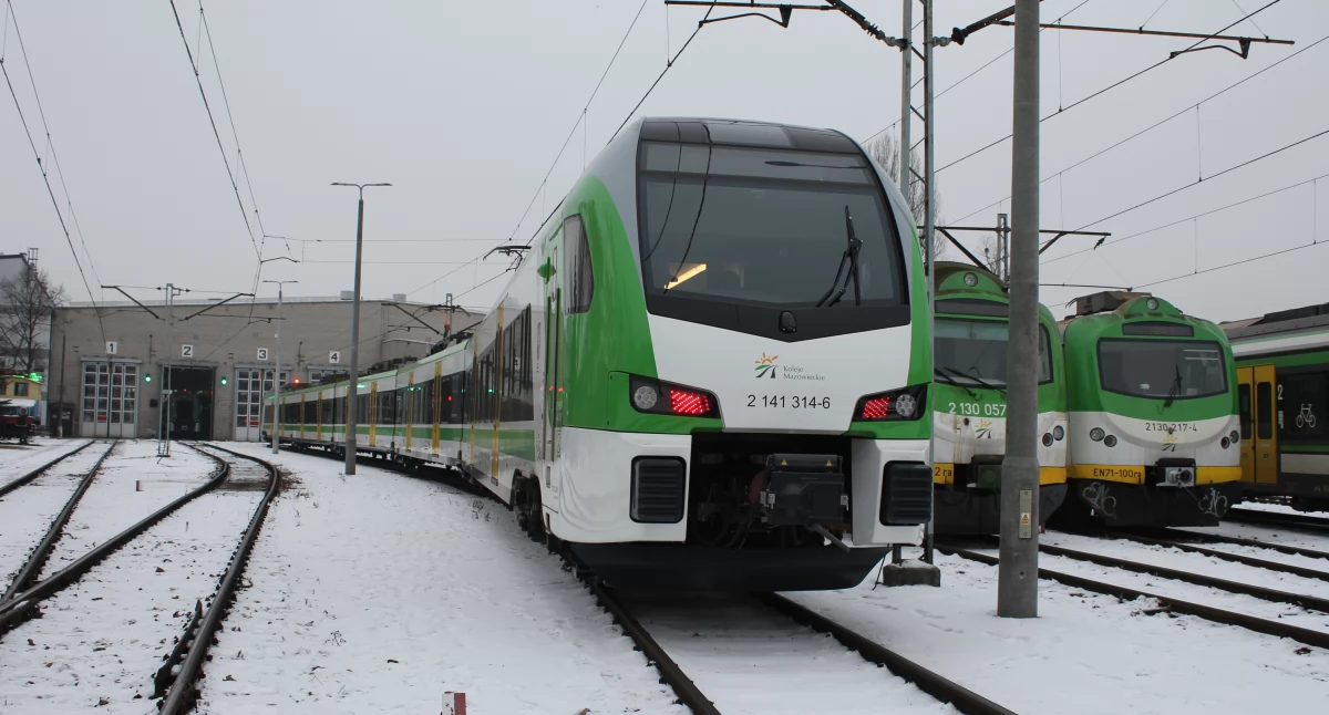 Transport i komunikacja publiczna, Zmiany rozkładzie jazdy pociągów stycznia udogodnienia podróżnych! - zdjęcie, fotografia