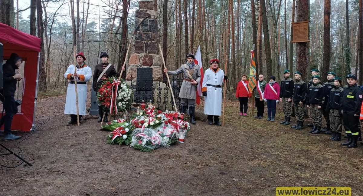 Turystyka i rekreacja, Szlakiem Powstania Styczniowego Ruszają zapisy - zdjęcie, fotografia