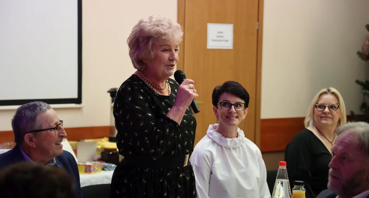 Spotkania, Noworoczne spotkanie seniorów Kocierzewie (foto) - zdjęcie, fotografia