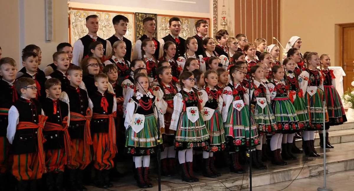Koncerty, „Koderki” koncertem kościele Świętego Ducha zakończą kolęd Łowiczu - zdjęcie, fotografia